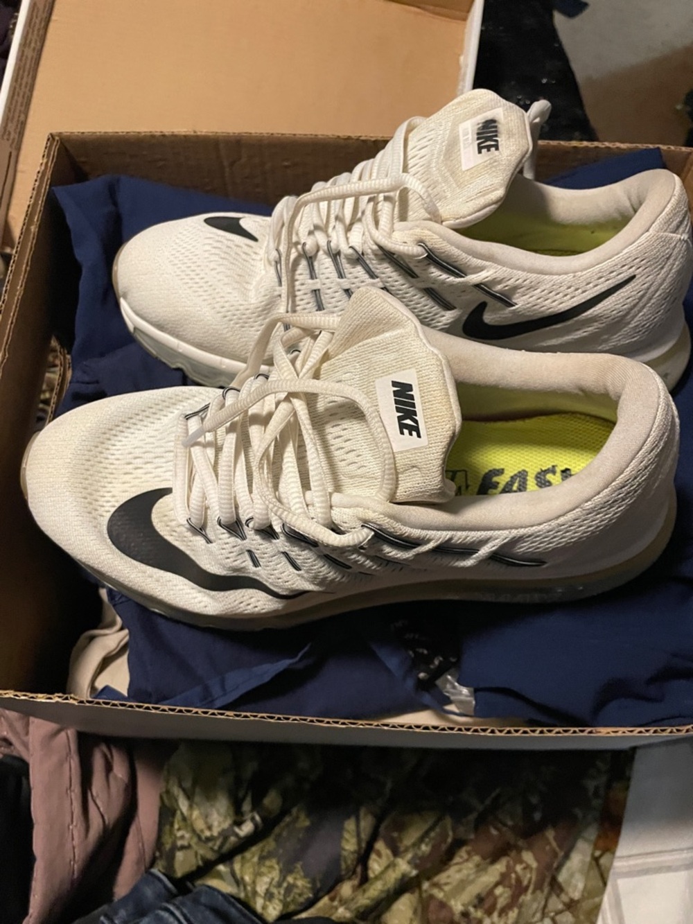 Nike  AIRMAX White Sneakers with Black Swoosh M3